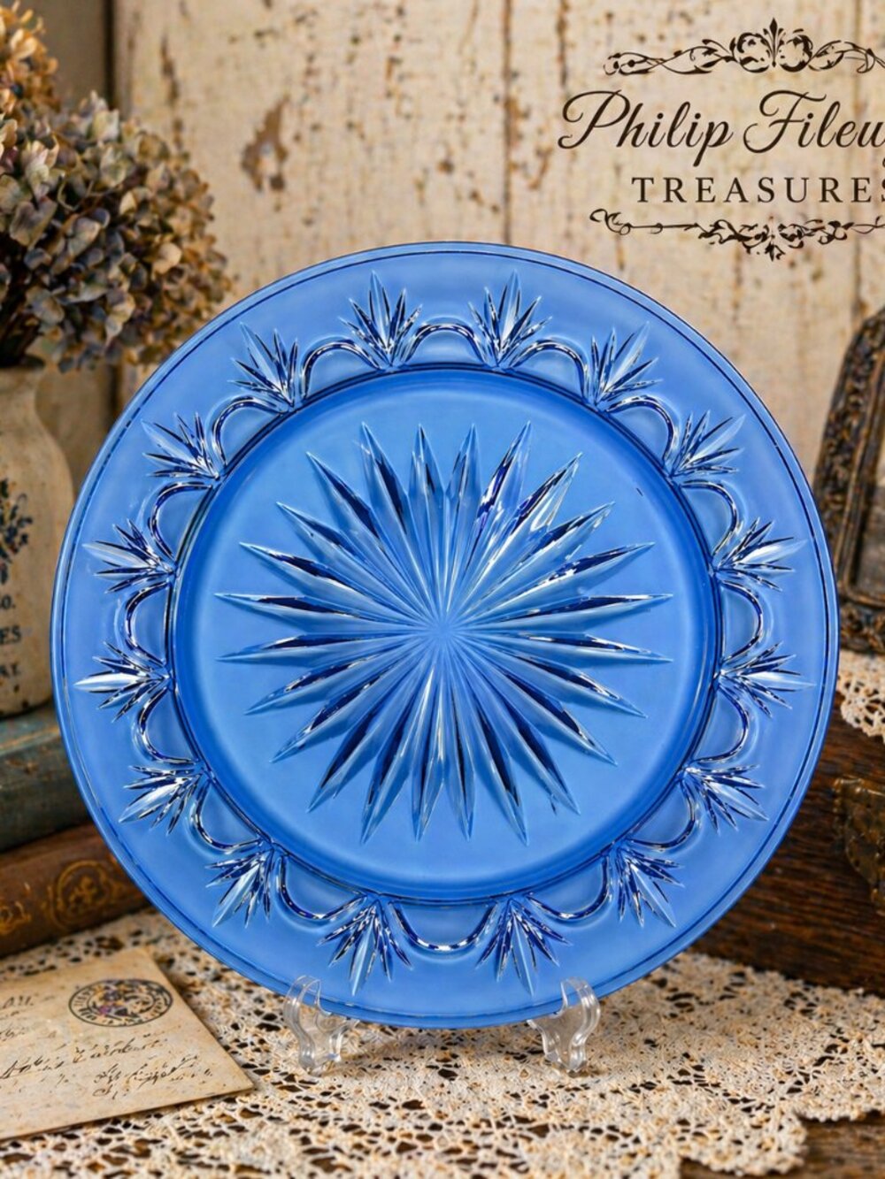 DP-05-Vintage Blue Glass Plate Starburst Pattern Retro Table Decor Collectible S - Picture 6 of 10
